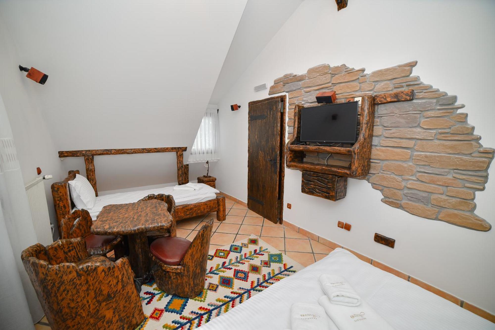 Konaciste Jezero Zlatibor Aparthotel Екстериор снимка